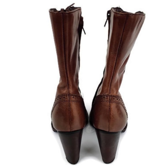 Mariana II Brown Lace Up Wing Tip Boots. Size: 5.5 - Picture 5 of 10